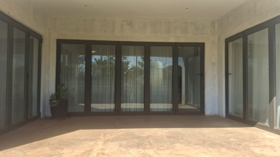 4 Bedroom Property for Sale in Meyerspark Gauteng