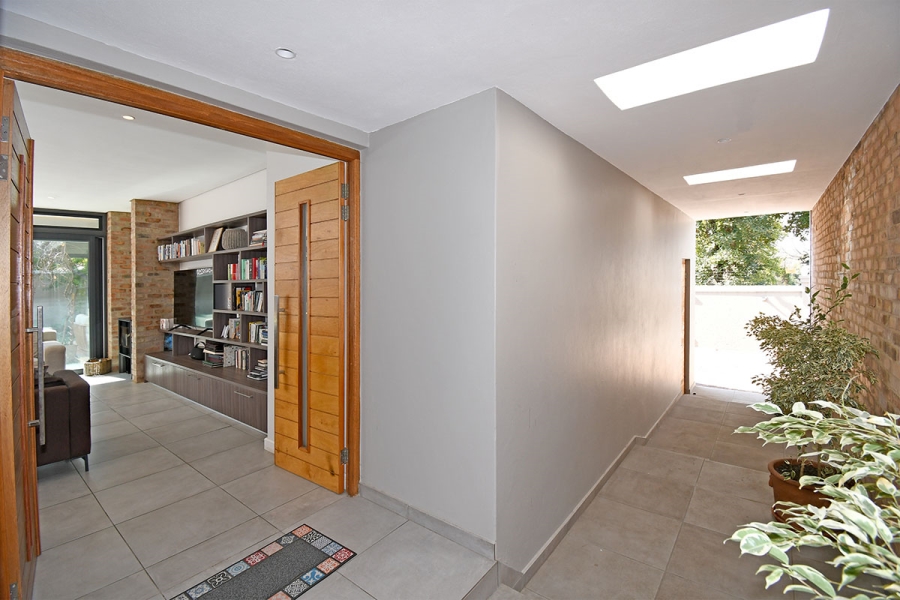 3 Bedroom Property for Sale in Atholl Gauteng