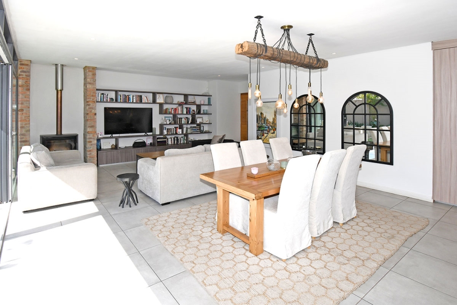 3 Bedroom Property for Sale in Atholl Gauteng