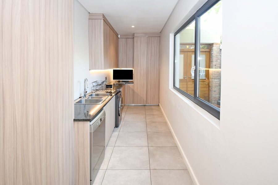 3 Bedroom Property for Sale in Atholl Gauteng