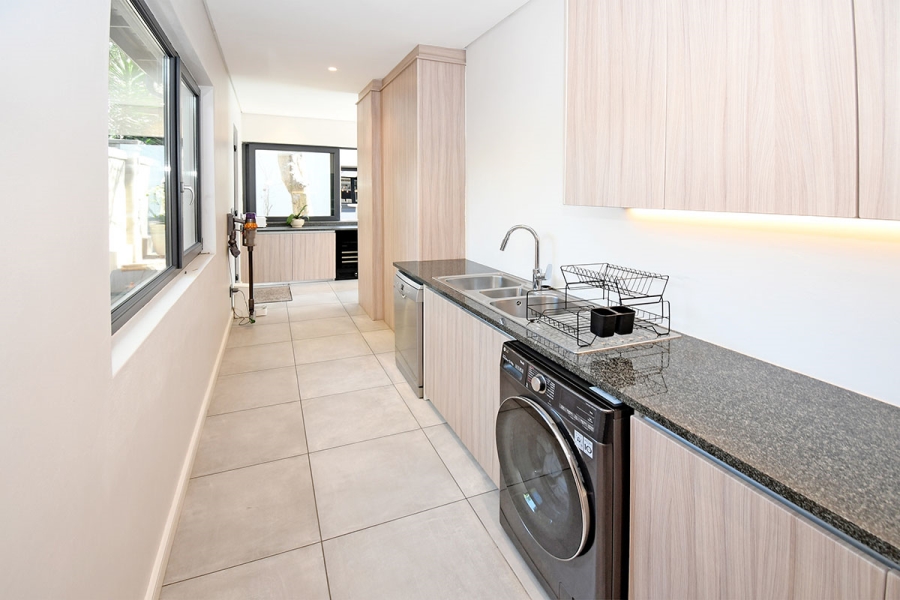3 Bedroom Property for Sale in Atholl Gauteng