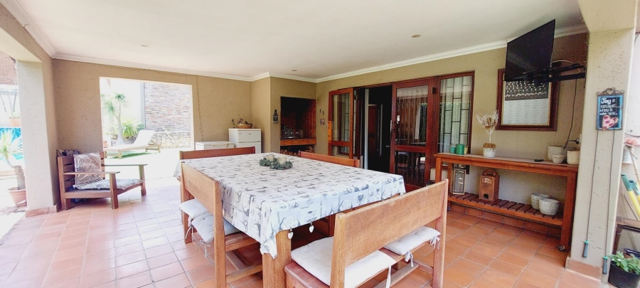 4 Bedroom Property for Sale in Rietondale Gauteng
