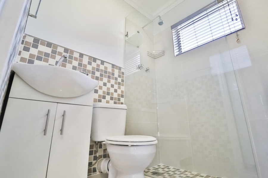 2 Bedroom Property for Sale in Northern Acres Gauteng