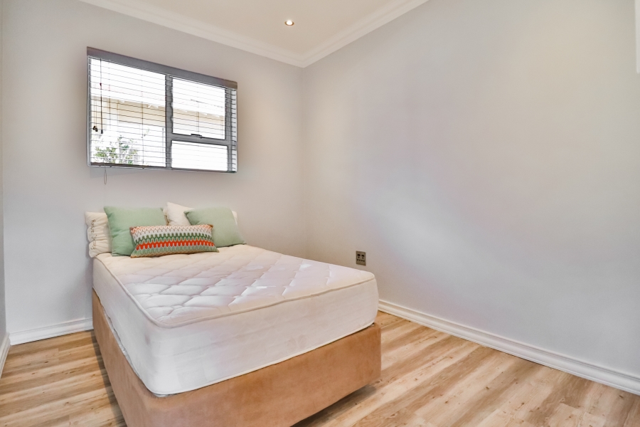 2 Bedroom Property for Sale in Northern Acres Gauteng