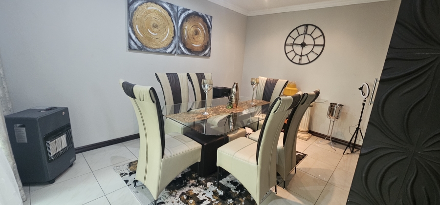 3 Bedroom Property for Sale in Selcourt Gauteng