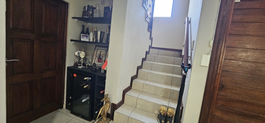 3 Bedroom Property for Sale in Selcourt Gauteng