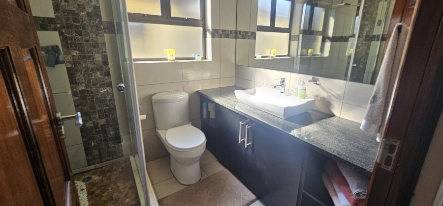 3 Bedroom Property for Sale in Selcourt Gauteng