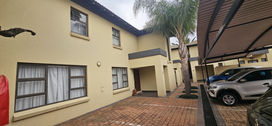 3 Bedroom Property for Sale in Selcourt Gauteng