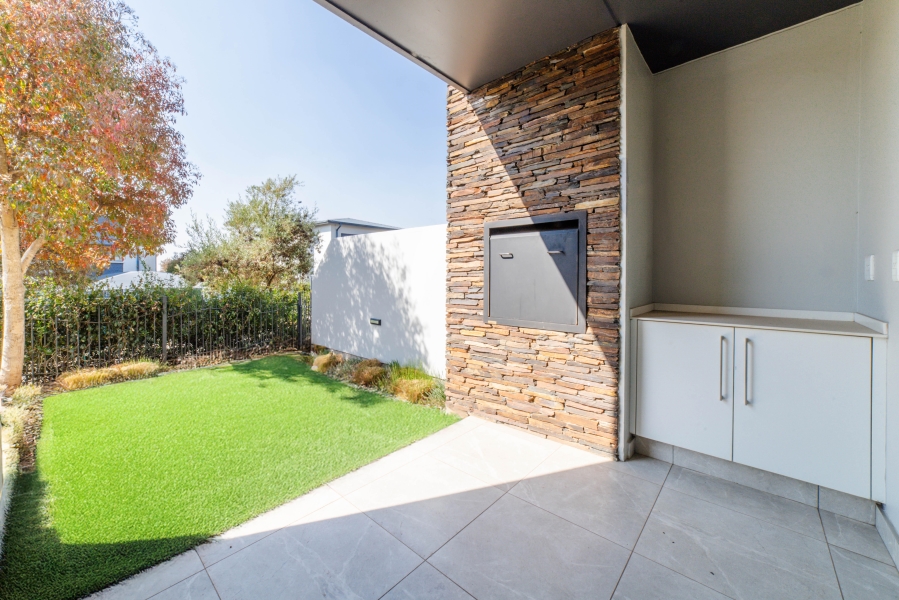 2 Bedroom Property for Sale in Serengeti Lifestyle Estate Gauteng