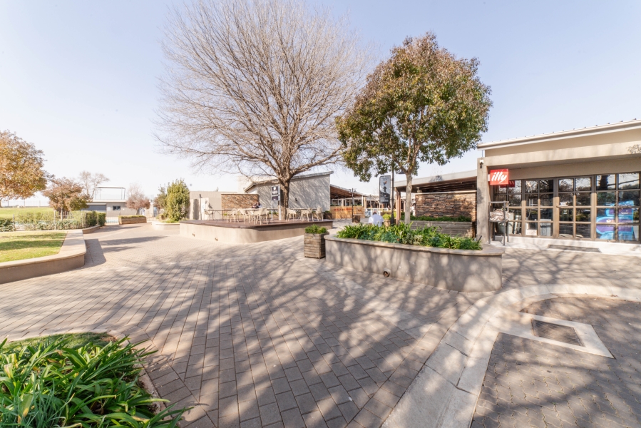2 Bedroom Property for Sale in Serengeti Lifestyle Estate Gauteng