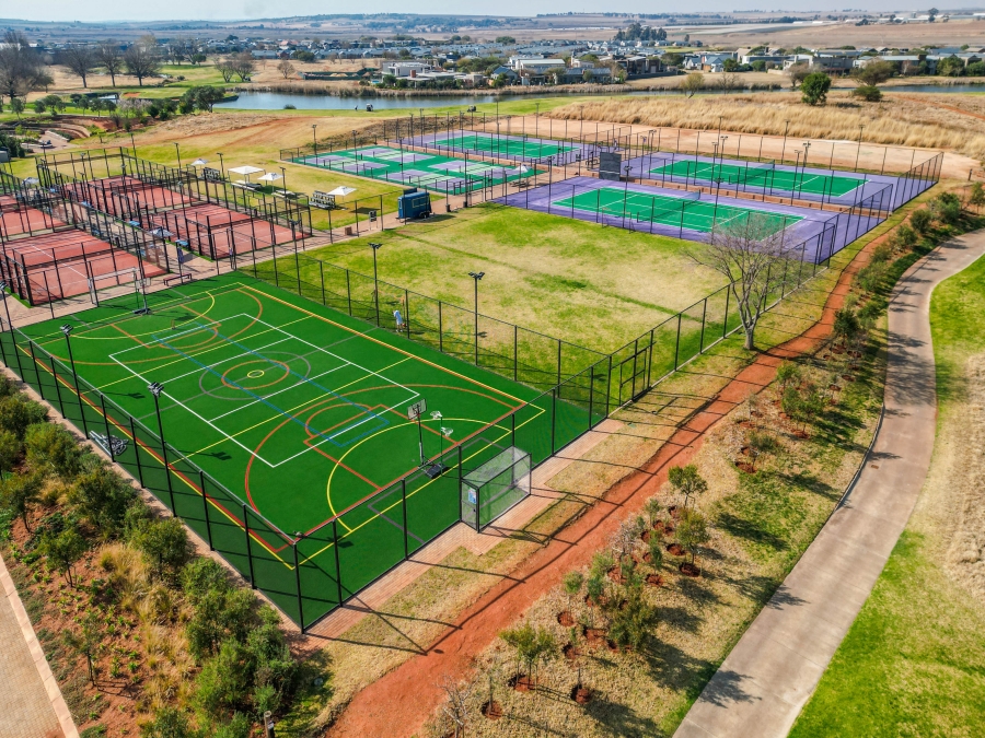 2 Bedroom Property for Sale in Serengeti Lifestyle Estate Gauteng