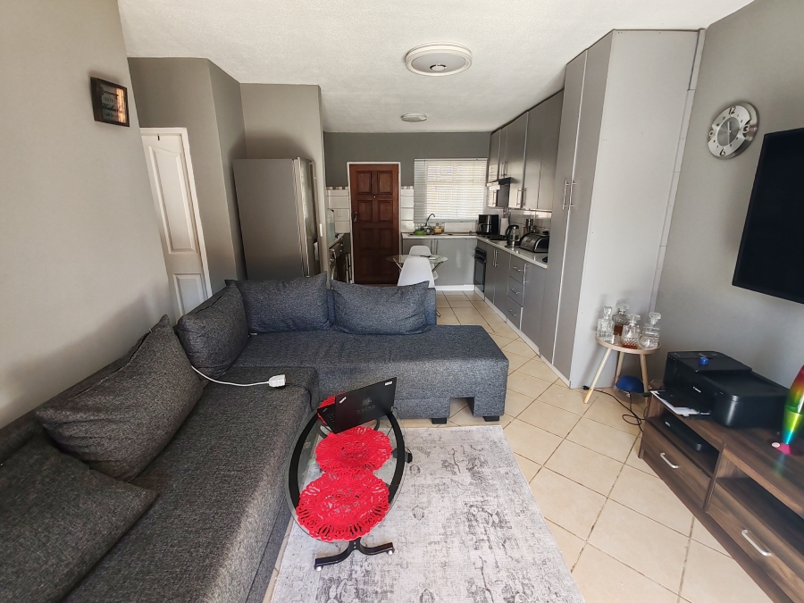 2 Bedroom Property for Sale in Karenpark Gauteng