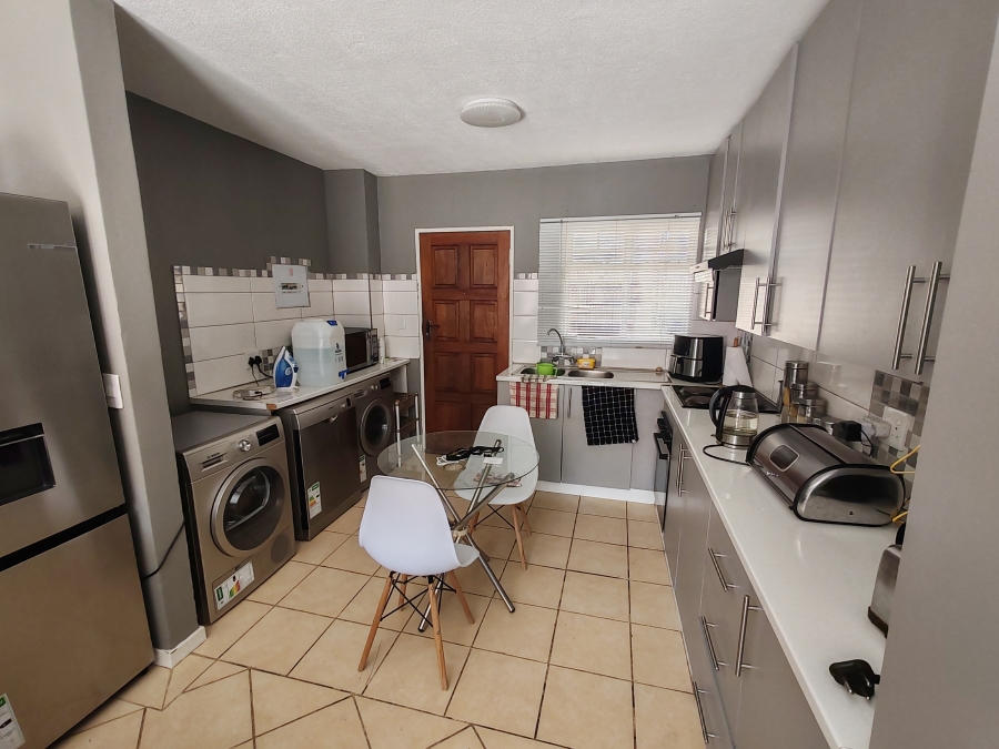 2 Bedroom Property for Sale in Karenpark Gauteng
