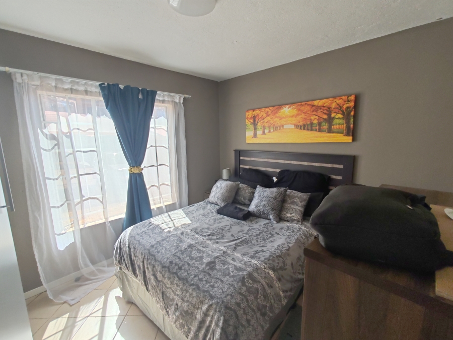 2 Bedroom Property for Sale in Karenpark Gauteng