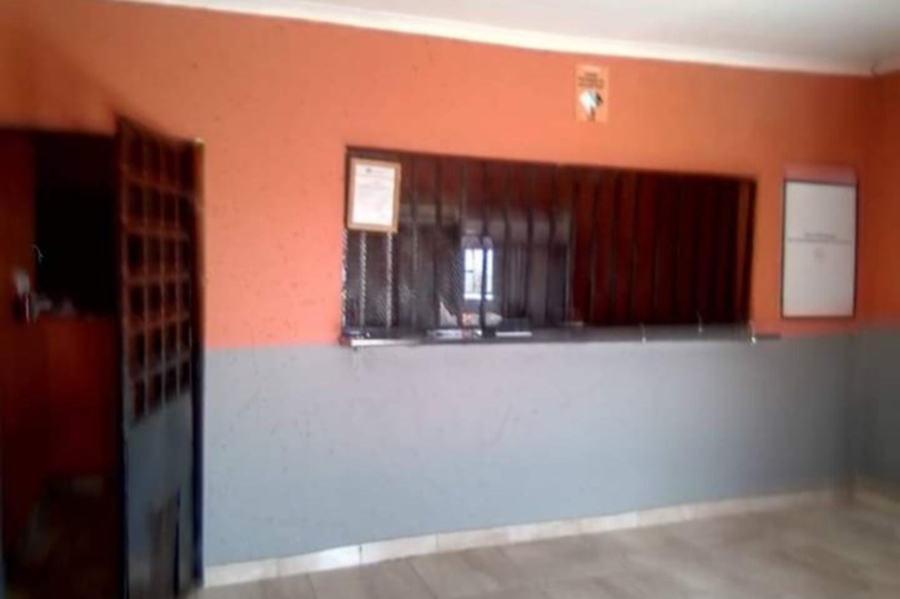 1 Bedroom Property for Sale in Vlakfontein Gauteng