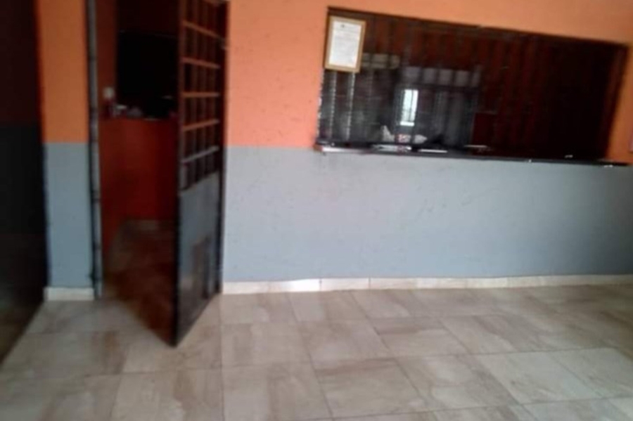 1 Bedroom Property for Sale in Vlakfontein Gauteng
