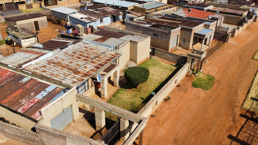 4 Bedroom Property for Sale in Tsakane Ext 17 Gauteng