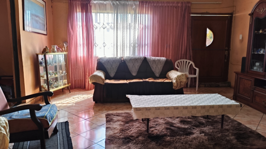 4 Bedroom Property for Sale in Tsakane Ext 17 Gauteng