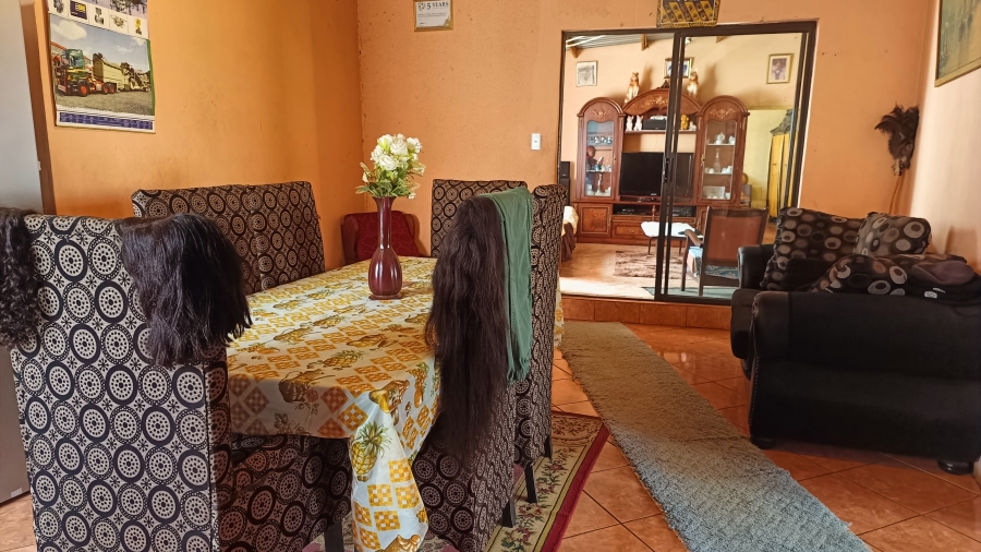 4 Bedroom Property for Sale in Tsakane Ext 17 Gauteng