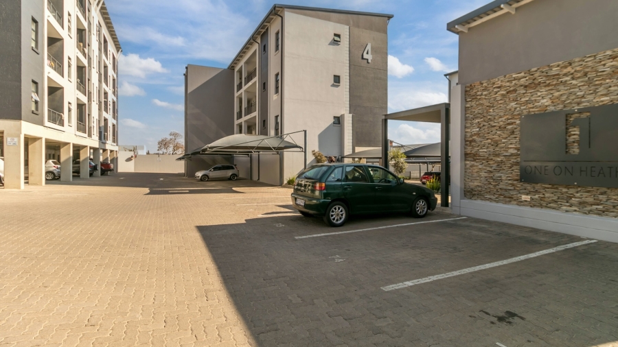 0 Bedroom Property for Sale in Grand Central Gauteng