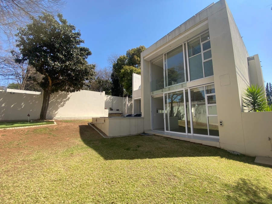 3 Bedroom Property for Sale in Atholl Gauteng