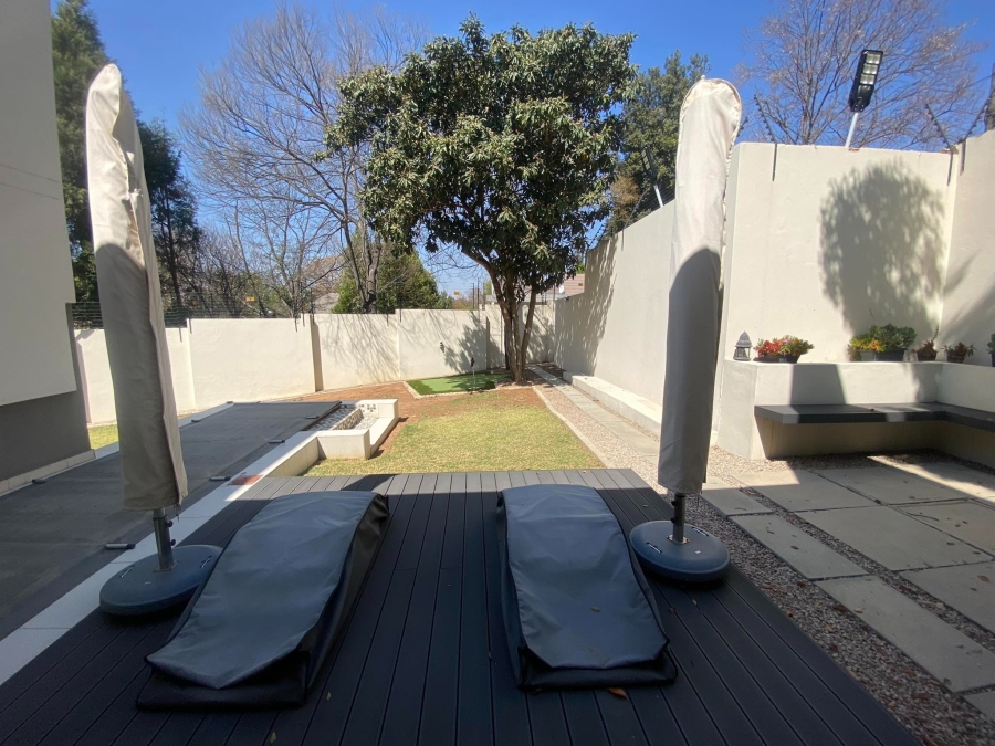 3 Bedroom Property for Sale in Atholl Gauteng