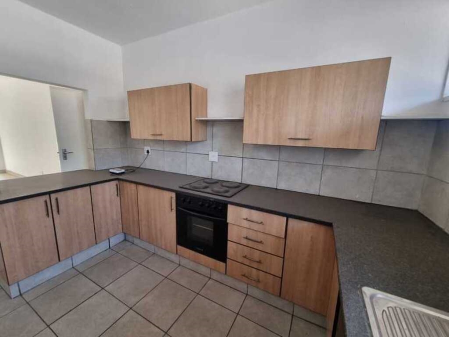2 Bedroom Property for Sale in New Redruth Gauteng