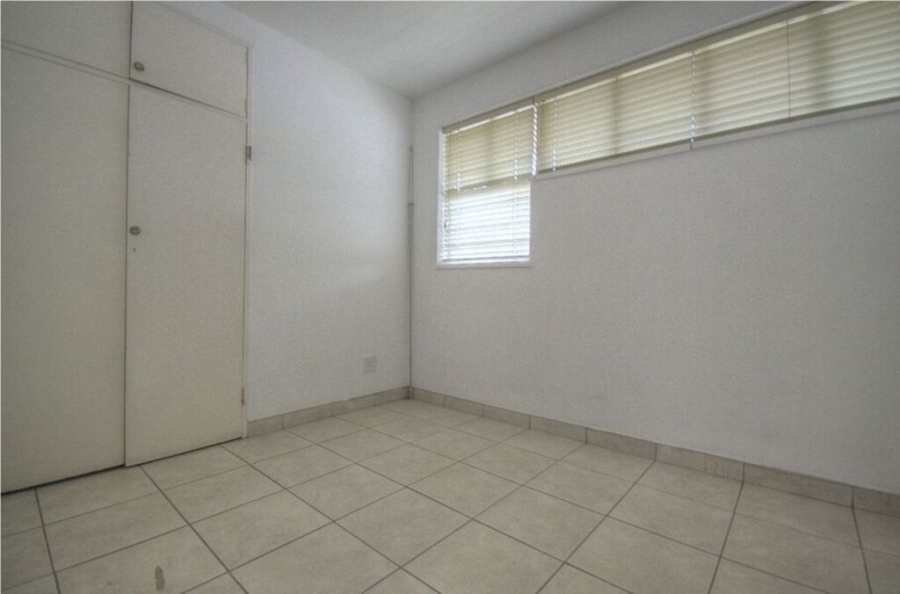 2 Bedroom Property for Sale in New Redruth Gauteng