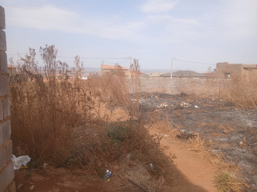 0 Bedroom Property for Sale in Mohlakeng Gauteng