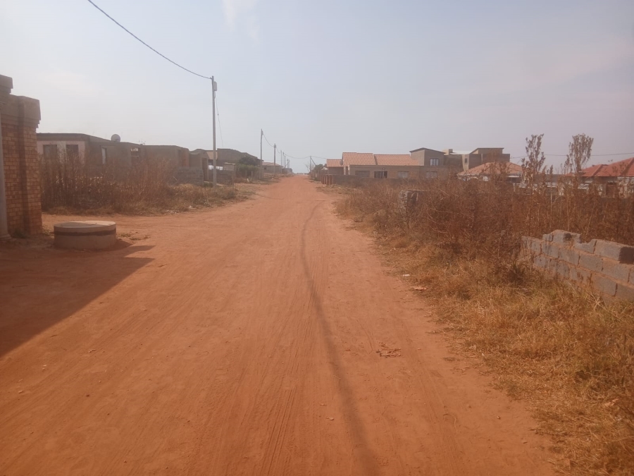 0 Bedroom Property for Sale in Mohlakeng Gauteng