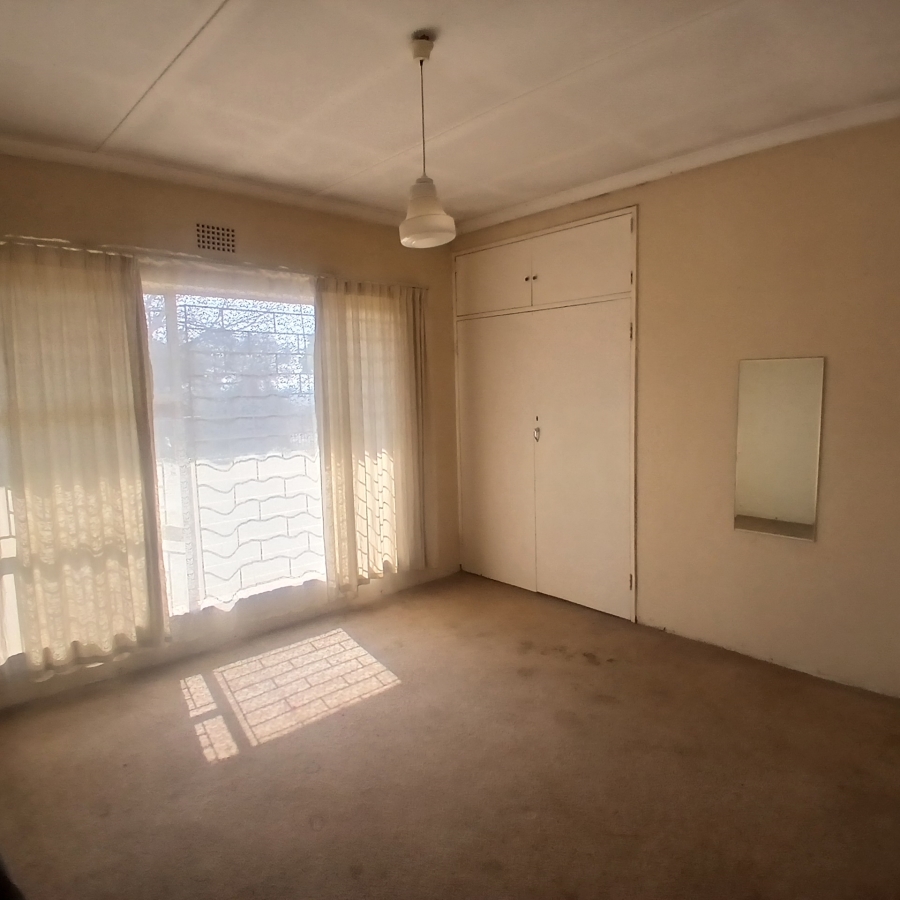 4 Bedroom Property for Sale in Dunnottar Gauteng