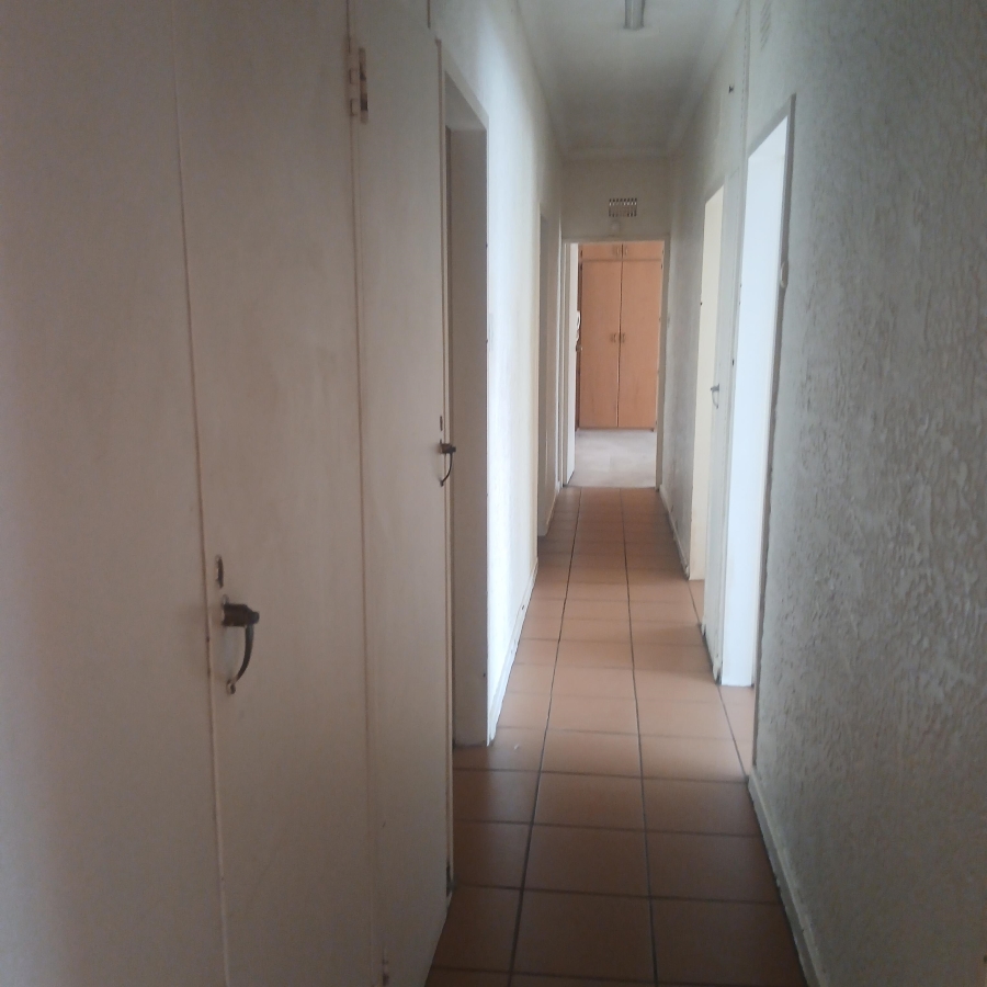 4 Bedroom Property for Sale in Dunnottar Gauteng