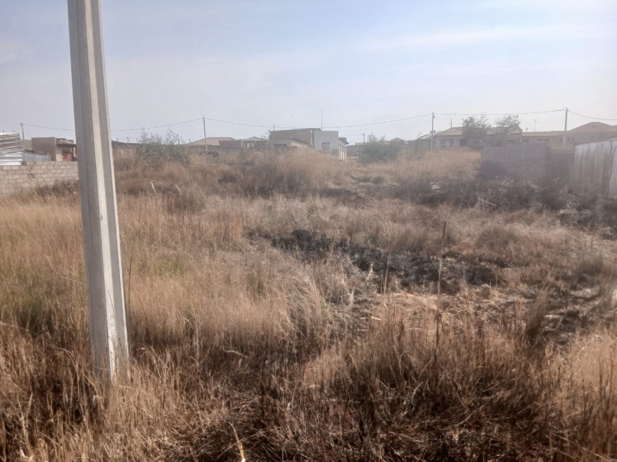0 Bedroom Property for Sale in Mohlakeng Gauteng