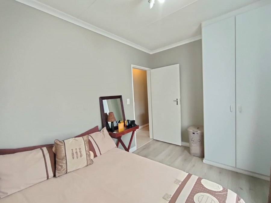3 Bedroom Property for Sale in Kosmosdal Gauteng