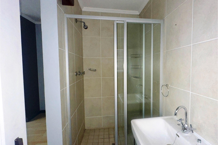 To Let 3 Bedroom Property for Rent in Bedfordview Gauteng