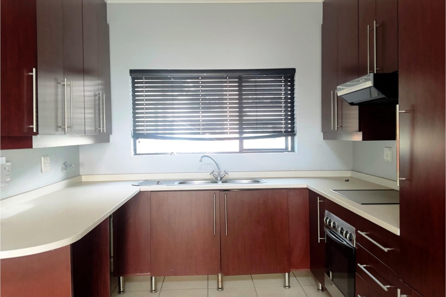 To Let 3 Bedroom Property for Rent in Bedfordview Gauteng