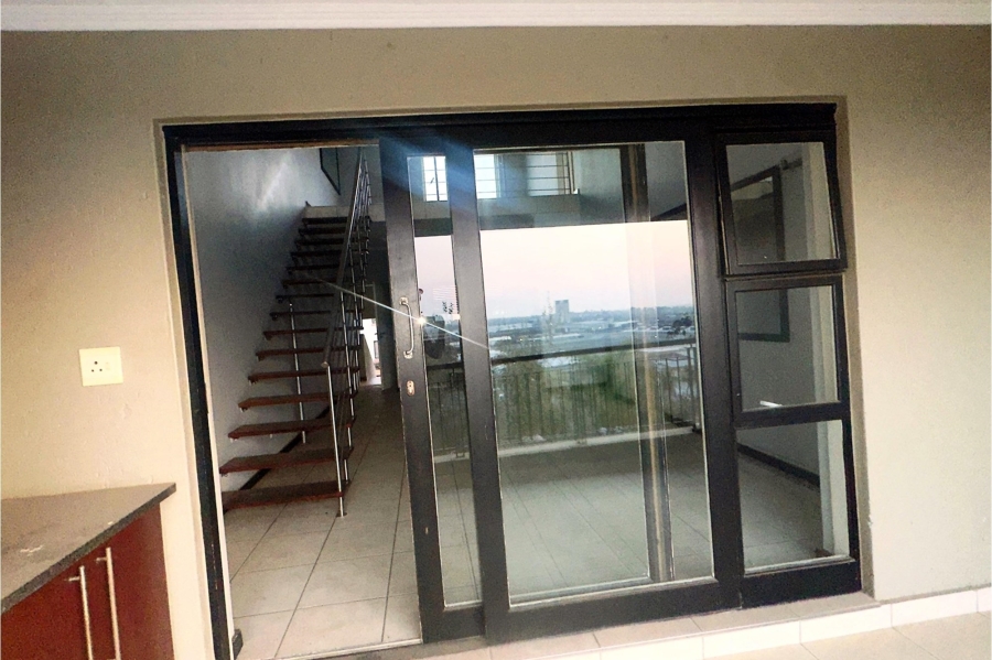 To Let 3 Bedroom Property for Rent in Bedfordview Gauteng