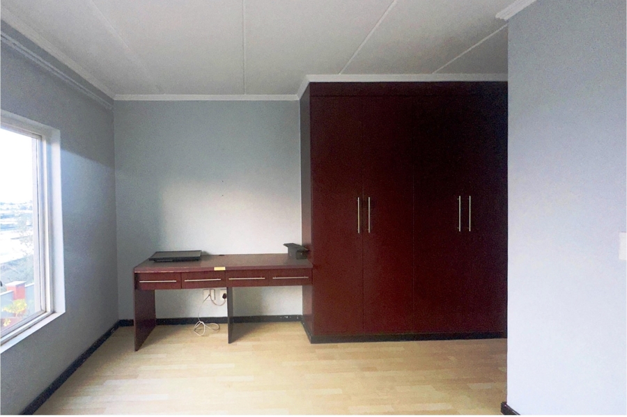 To Let 3 Bedroom Property for Rent in Bedfordview Gauteng