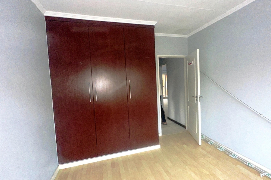 To Let 3 Bedroom Property for Rent in Bedfordview Gauteng