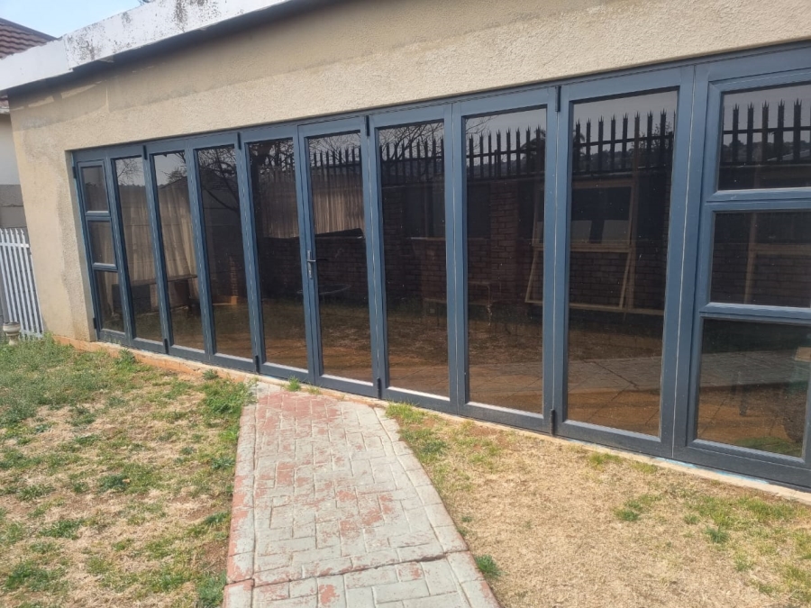 3 Bedroom Property for Sale in Greymont Gauteng