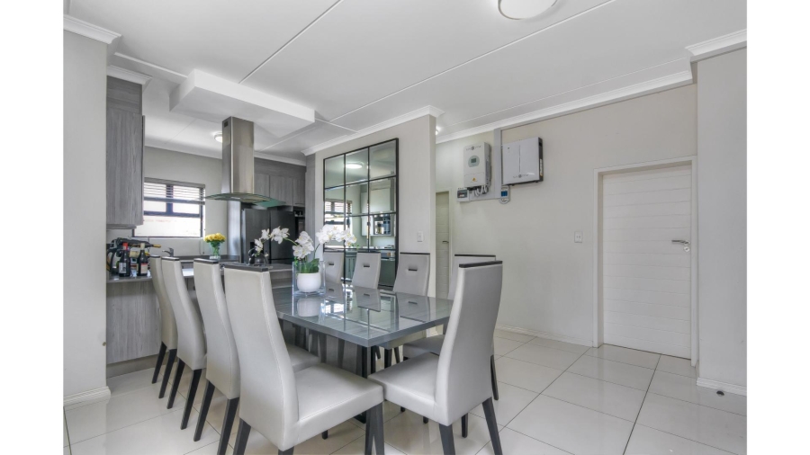 3 Bedroom Property for Sale in Carlswald Gauteng