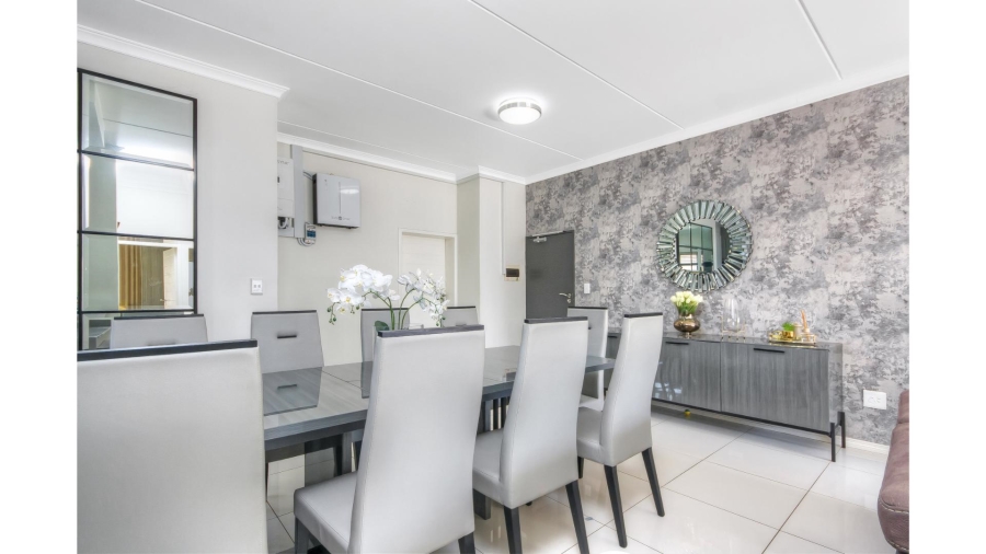 3 Bedroom Property for Sale in Carlswald Gauteng