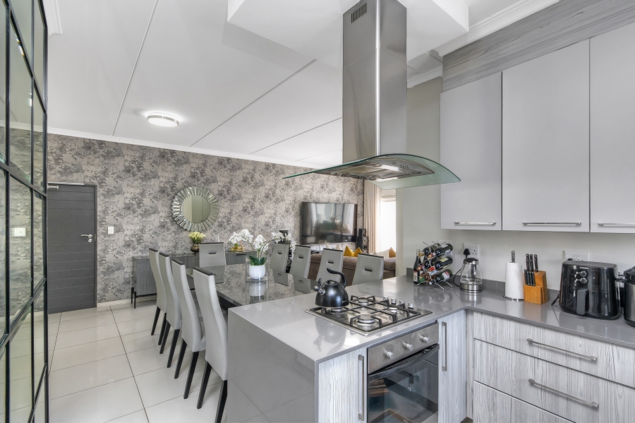 3 Bedroom Property for Sale in Carlswald Gauteng