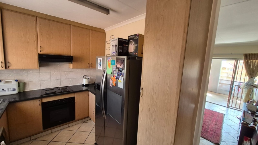 2 Bedroom Property for Sale in Celtisdal Gauteng
