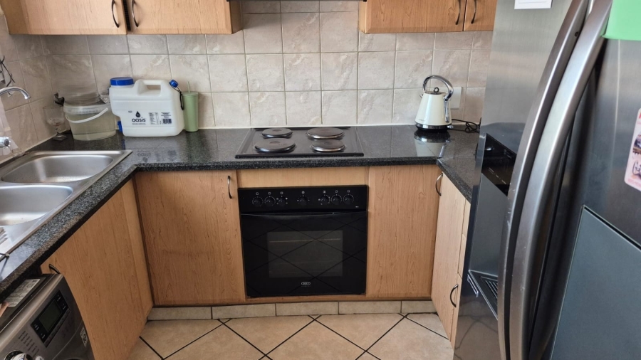 2 Bedroom Property for Sale in Celtisdal Gauteng