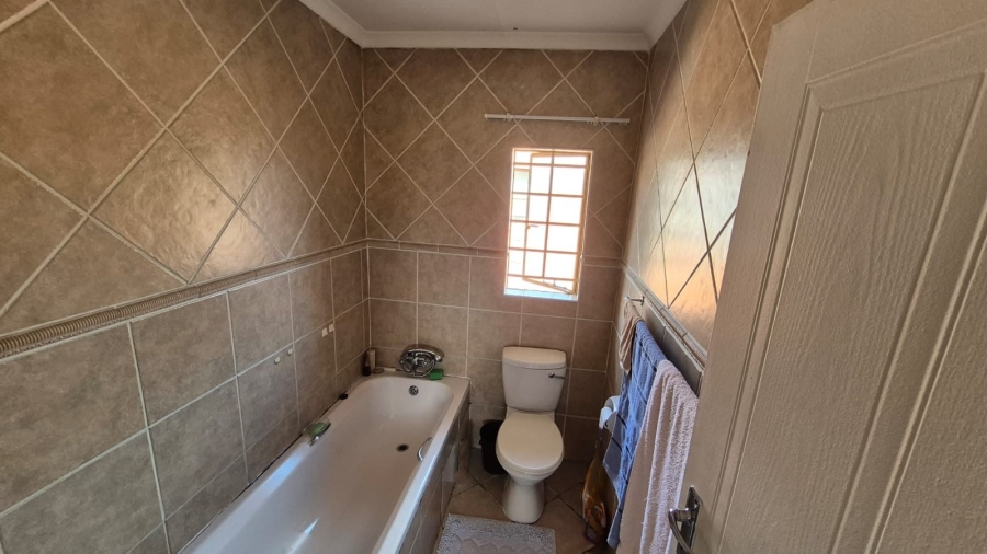 2 Bedroom Property for Sale in Celtisdal Gauteng