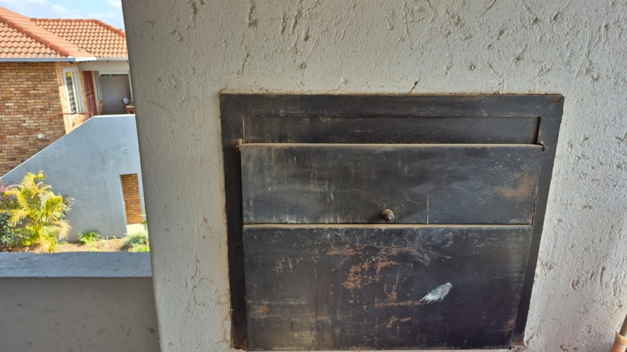 2 Bedroom Property for Sale in Celtisdal Gauteng