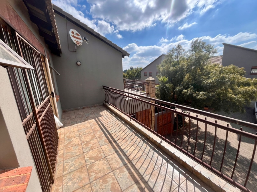 3 Bedroom Property for Sale in Sugar Bush Estate Gauteng