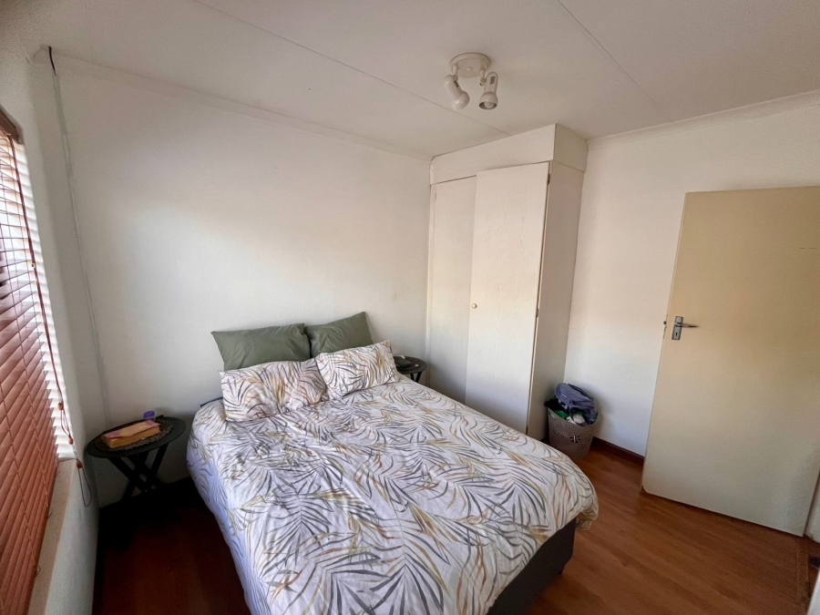 3 Bedroom Property for Sale in Sugar Bush Estate Gauteng