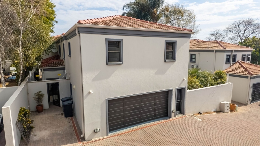 4 Bedroom Property for Sale in Morningside Gauteng